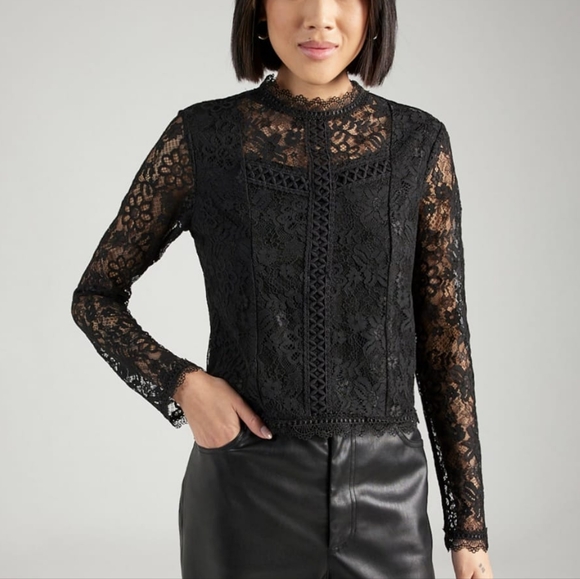 ZARA Lace Blouse - Picture 1 of 6